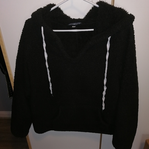 Fuzzy Sherpa hoodie - black - Picture 2 of 5